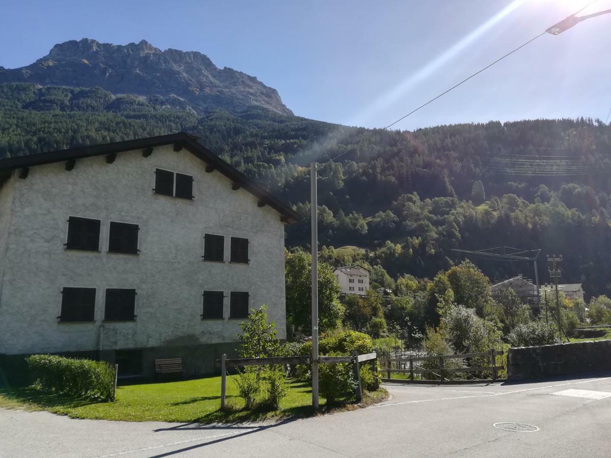 Confortevole Mansarda Di Montagna Poschiavo Exterior photo